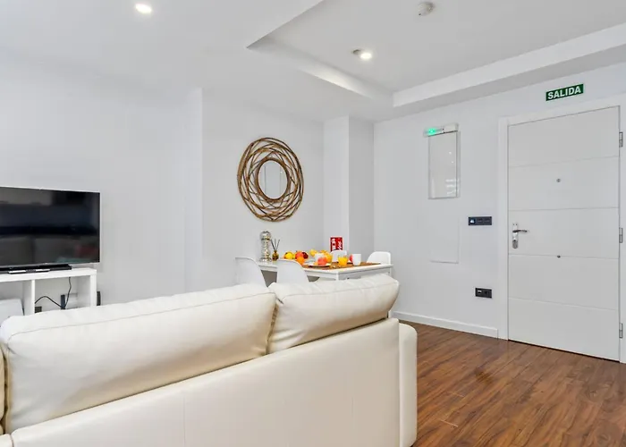 Plaza Del Carmen * 希洪